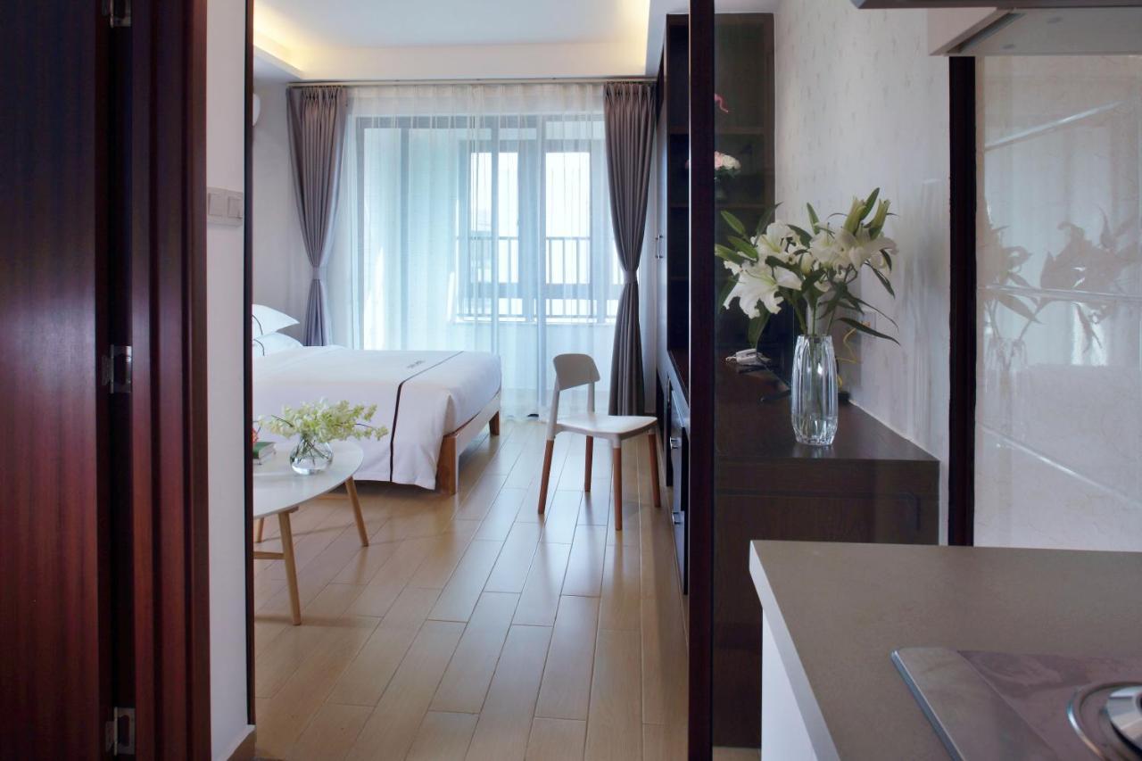 Care Residential Hotel Haikou  Bagian luar foto